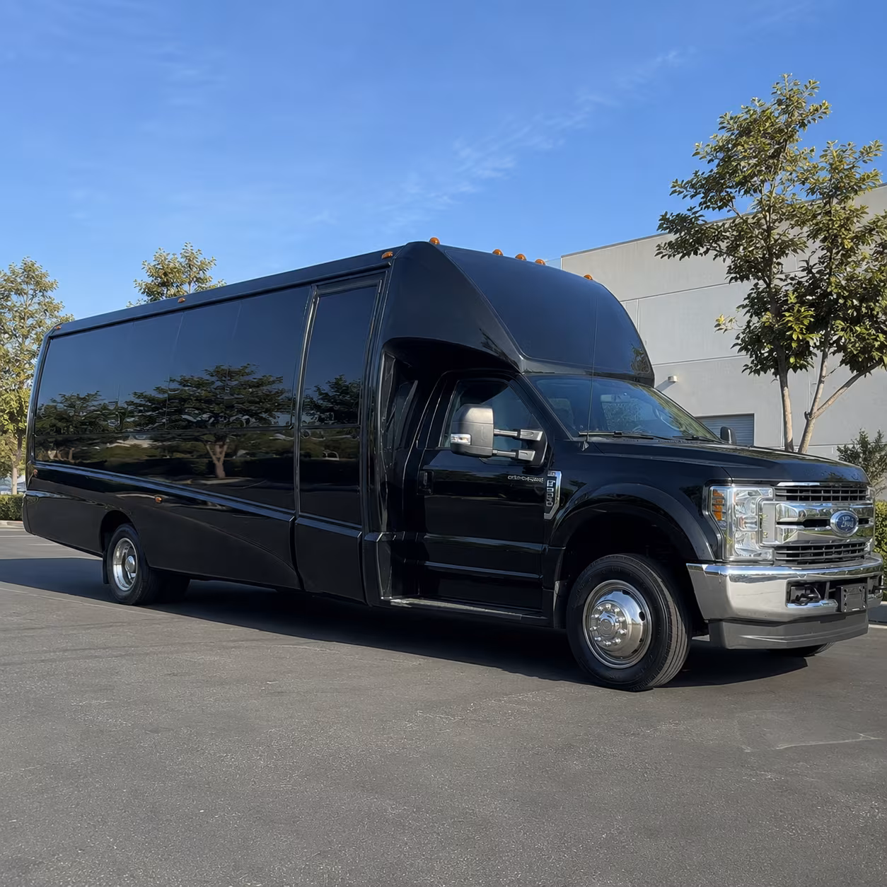 richmond quinceanera sweet 16 party bus rental