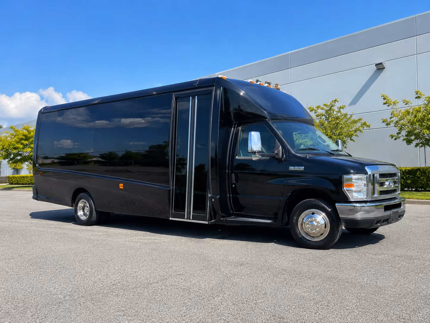 richmond sporting event party bus rental